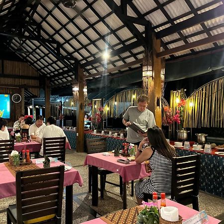 可可提诺斯蓝碧精品山林小屋 Bitung 外观 照片